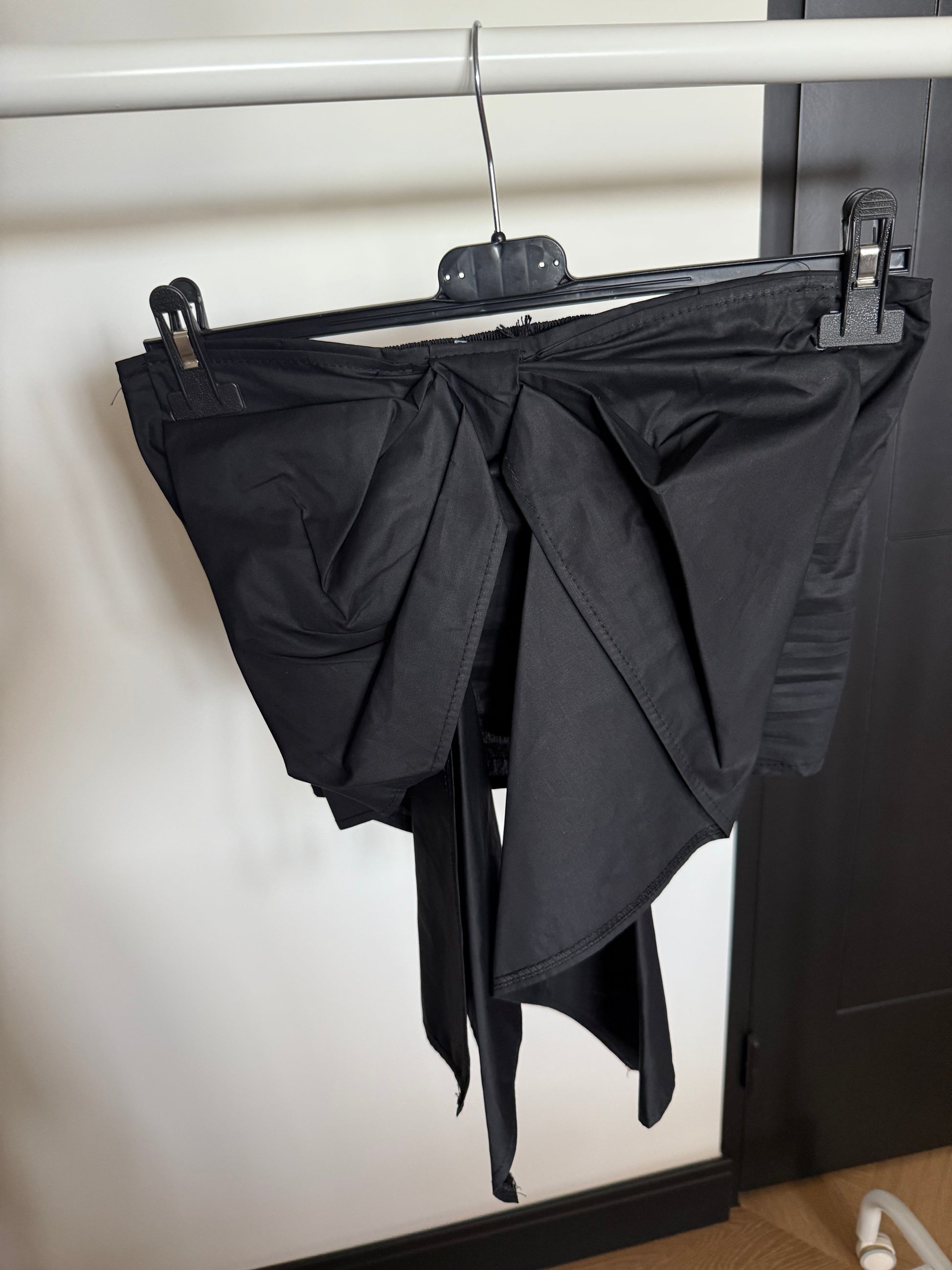 Bow top zwart